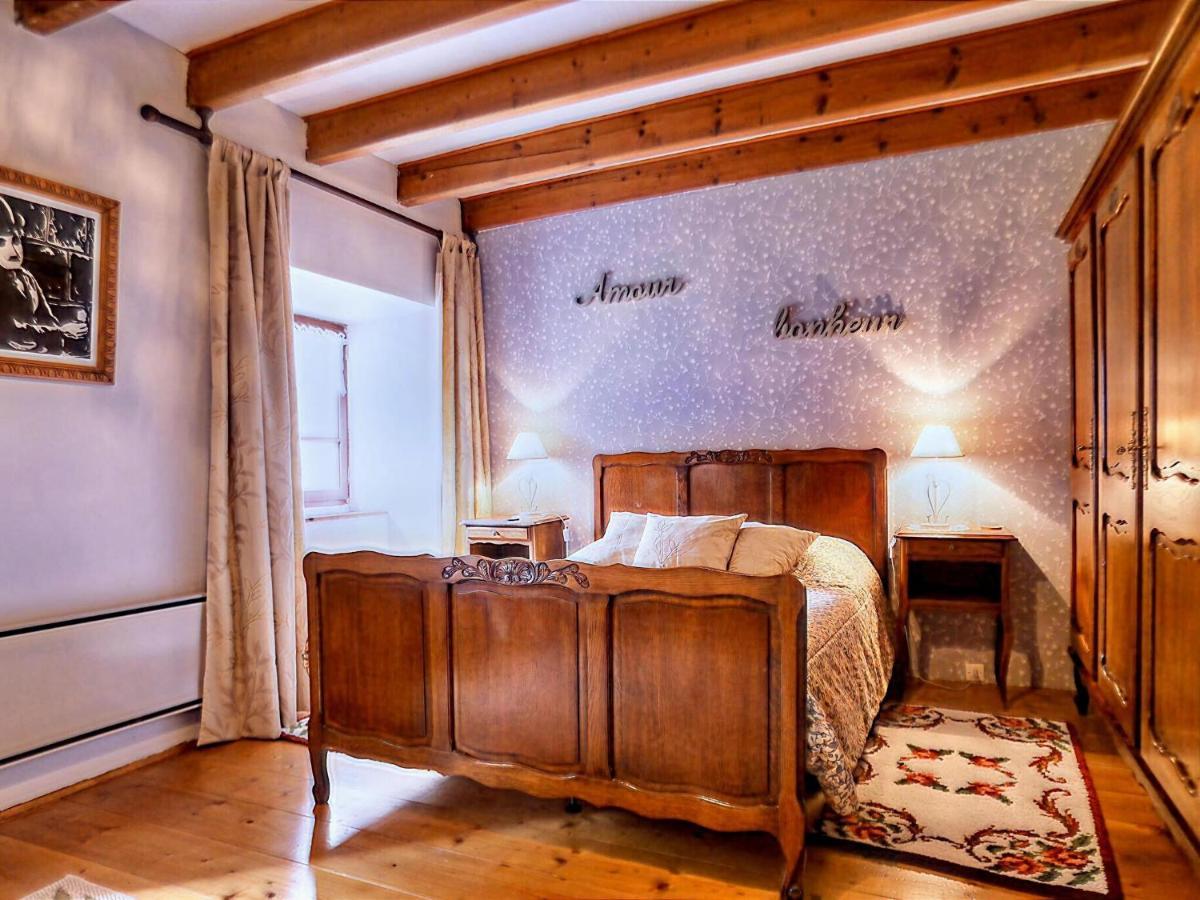Holiday Home Close To Normandy Montaigu-les-Bois Екстер'єр фото