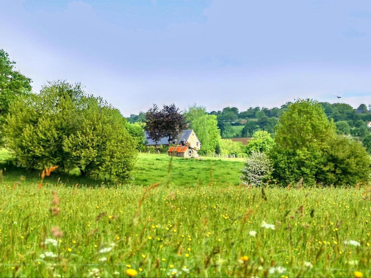 Holiday Home Close To Normandy Montaigu-les-Bois Екстер'єр фото