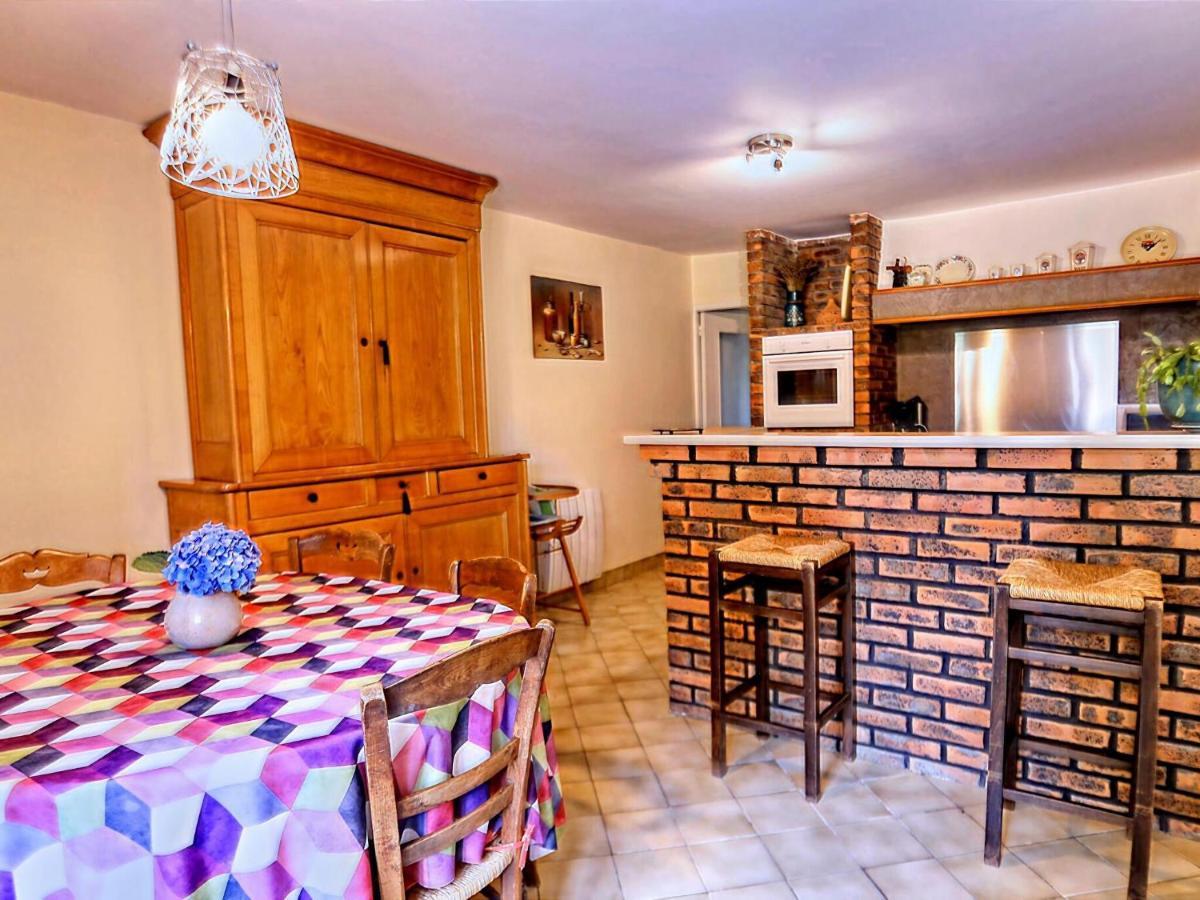 Holiday Home Close To Normandy Montaigu-les-Bois Екстер'єр фото