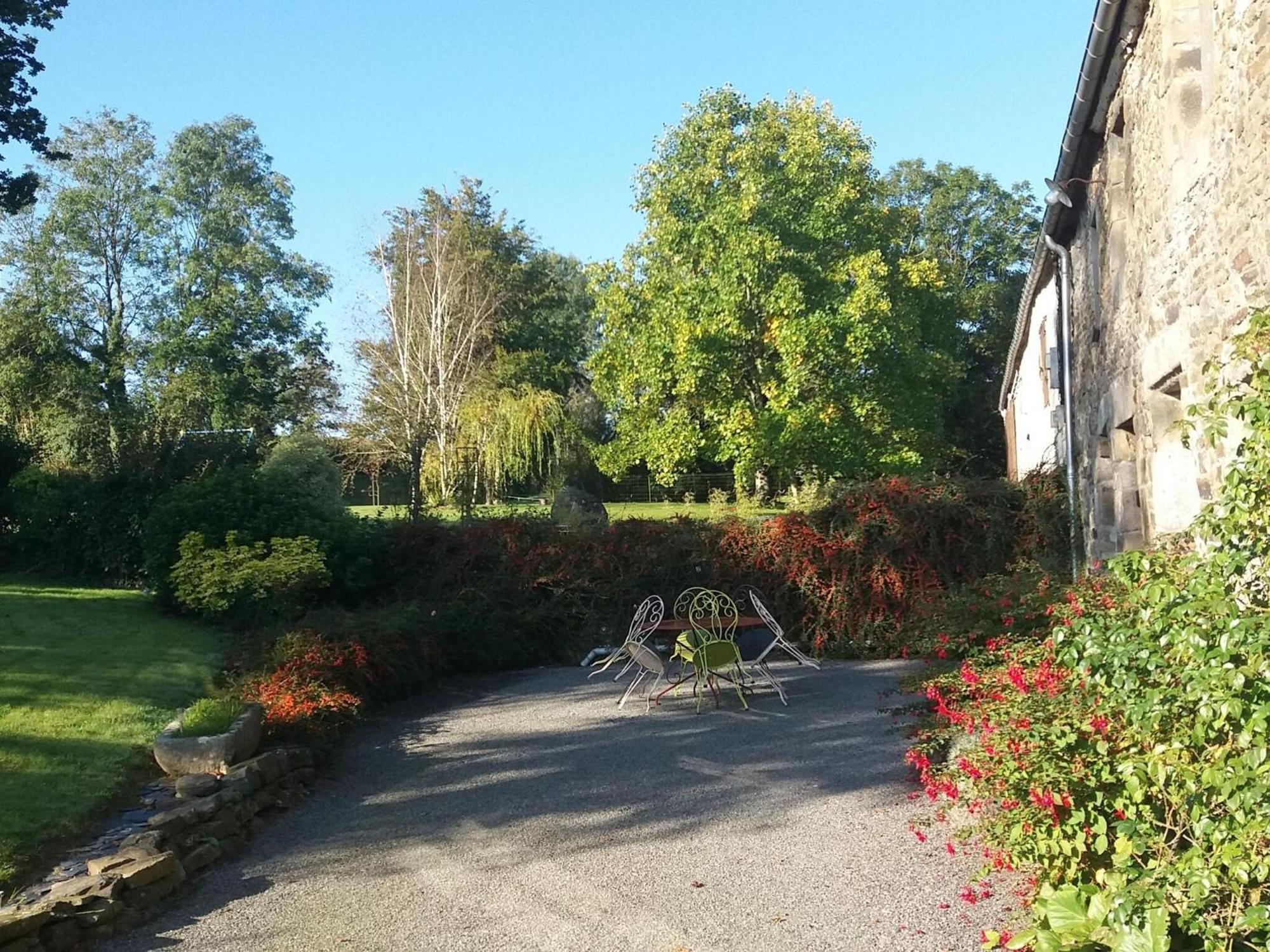 Holiday Home Close To Normandy Montaigu-les-Bois Екстер'єр фото